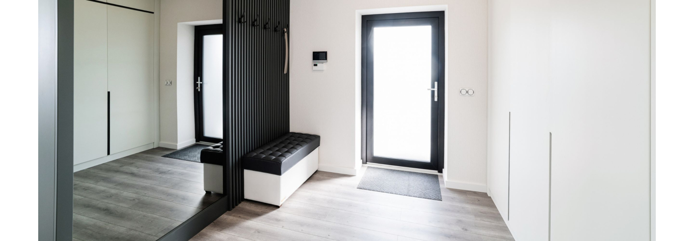 Guide til rengøring af store spejle